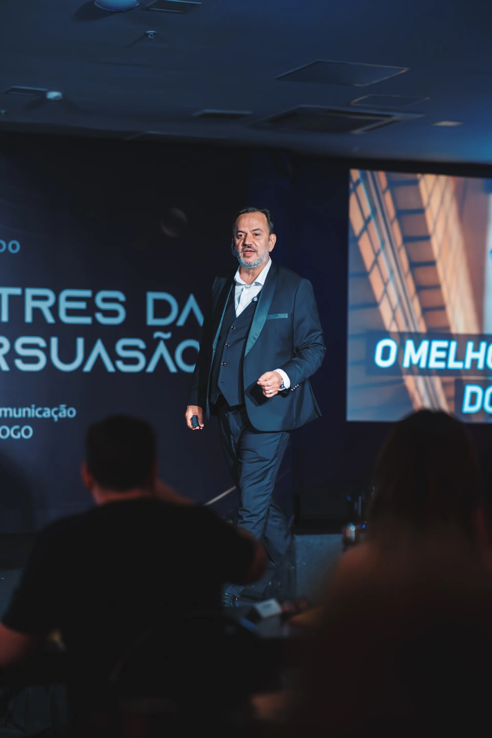 Ricardo Ventura apresentando em uma edição anterior
